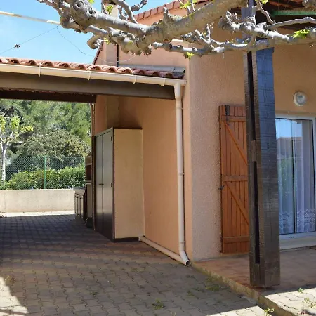 Holiday home Pavillon A 300m De La Plage, 3 Pieces, Mezzanine, Terrasse, 4 Couchages - Saint Pierre La - Fr-1-229d-83